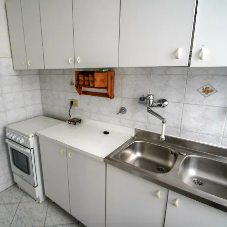 Apartment Locazione Turistica Daniela *